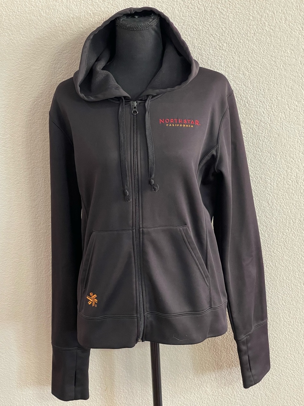 NorthStar Ski Resort Women’s Black Zip-Up Fleece lined Hoodie
